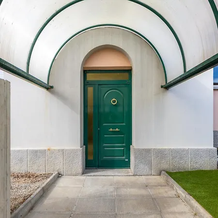 Lejlighed Con Giardino A 5 Minuti Dal Centro Storico - Parcheggio Privato E Gratuito, Wi-fi & Ac