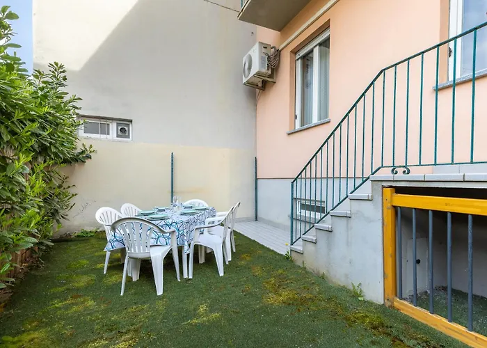 아파트 Con Giardino A 5 Minuti Dal Centro Storico - Parcheggio Privato E Gratuito, Wi-fi & Ac 알바